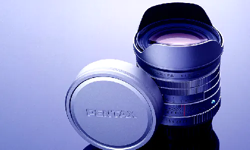 Lensa Pentax HD DA 70MM F2.4 Limited